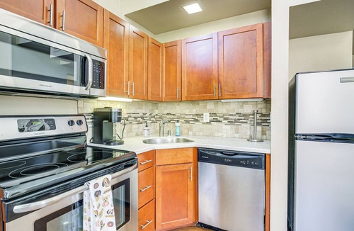 Indian Wells Apartment | Balcony & Views: Pet-Friendly Indian Wells Unit