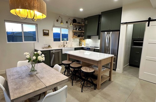 Spring City House | Bar S Farmhouse – Home near Fairview, Mt Pleasant, Spring City, Ephraim & Manti