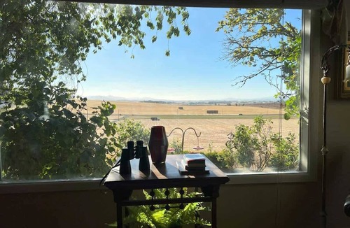 Polk County House | Barn Owl Hill - Historic Farmhouse Vineyard Views