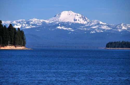 Lake Almanor West House | Basecamp Luxury Lake Almanor Cabin