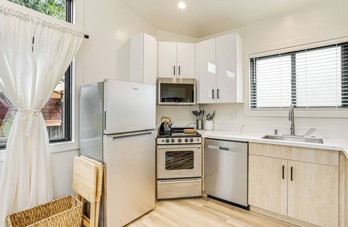 Pinole Apartment | Bay Area Apt w/Patio: Near Parks & Hiking!