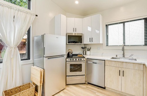 Pinole Apartment | Bay Area Apt w/Patio: Near Parks & Hiking!