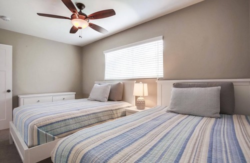 Ocean Beach Cottage | Beach Break Back is a 2 bedroom, 1 bath updated quintessential Ocean Beach Cottage.