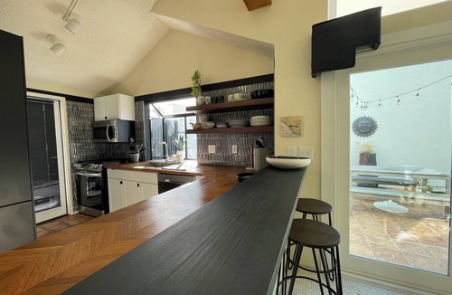 Dana Point House | Beach Close Great Vibes