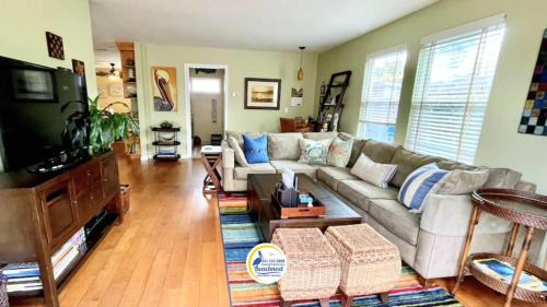 Opal Cliffs House | Beach Lovers Retreat