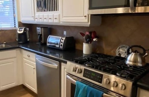Downtown Condo | Beachfront 3 BDR Downtown Pismo Beach.