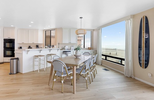 South Mission Beach House | Beachfront Home w/Ocean Views Right on Mission Beach | Belmont by AvantStay