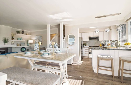 Downtown Monterey Condo | Beachfront Monterey Home Ocean Views Sleeps 4