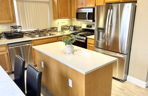 Tracy House | Beautiful 2-storey Home centrally located in Tracy