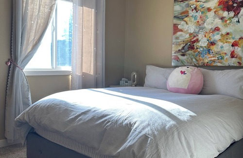 Vancouver House | Beautiful 4BR Home in E Vancouver 30+ Day Stays Near PDX, Costco & Hospitals