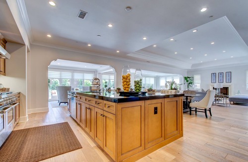 Orchard Hills House | Beautiful 6,244sqft SoCal Luxury Vacation Home