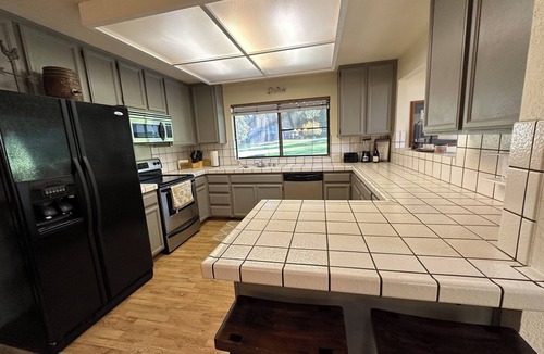 Plumas Eureka Estates House | Beautiful and Spacious Townhome on the 5th Hole of Plumas Pines Golf Course