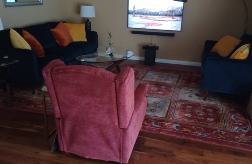 San Ramon Condo | Beautiful and fully Furnished Condo