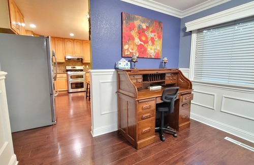 Newark House | Beautiful Bayarea Bungalow centrally located!