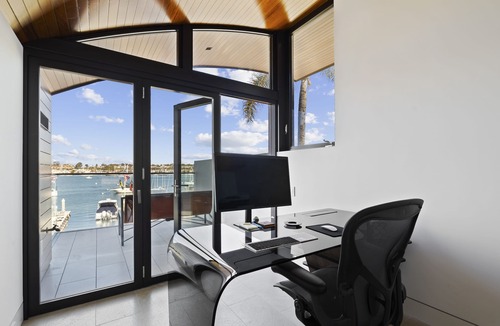 Balboa Peninsula House | Beautiful Bayfront Rental