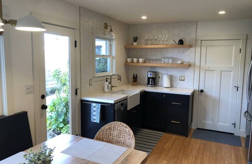 Baywood Park House | Beautiful Bayside Retreat