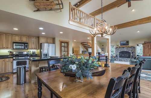Chamberlands House | Beautiful Chamberlands home w/full access to private Chamberlands pool, beach, and tennis