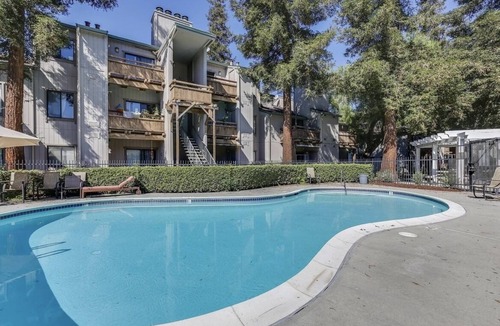 North San Jose Condo | Beautiful, Clean and Private Condo with Parking in San Jose!