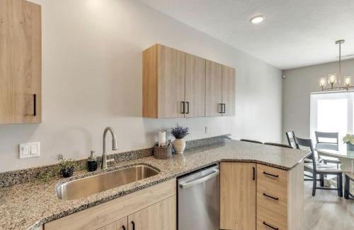 Cedar City House | Beautiful Cottage Close to Stunning Hiking Trails in Cedar City, Utah
