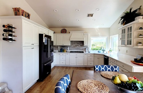 Saddlebrooke House | Beautiful Golf Course Home w/Mtn Views, Gas Grill, Shared Pool/Hot Tub - Dog OK