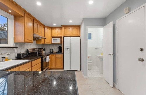 Pacifica House | Beautiful Home Near Beaches and QuietNeighborhood2