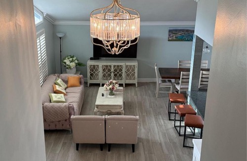 Huntington Beach House | Beautiful Retreat Home in Huntington Beach