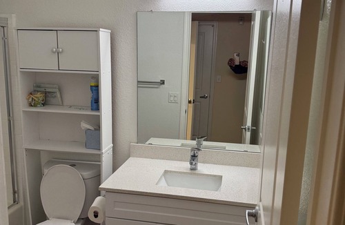 Rancho Cucamonga Apartment | Beautiful spacious 1 bed room a large balcony patio