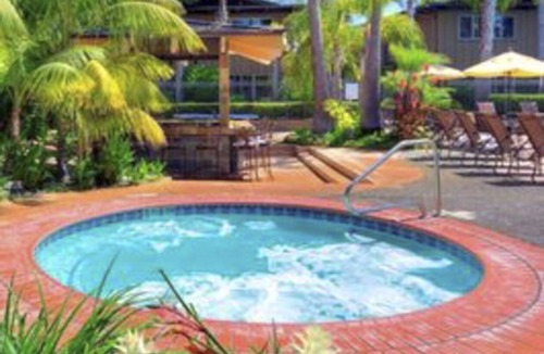 La Playa Apartment | Beautiful studio unit at resort, sleeps 4