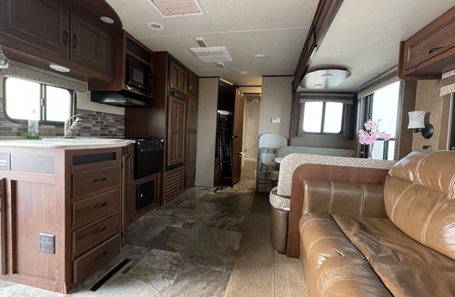 Danville House | Beautiful Sunrise and sunset rv retreat