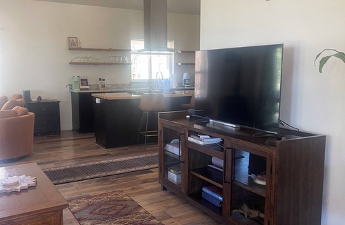 Chiloquin House | Beautiful Sunsets, Agency Lake, Mt McLaughlin, drive to Crater Lake and explore!