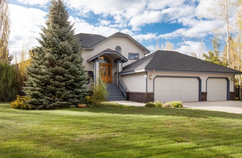 Tahoe Keys House | Beautiful Tahoe Keys Home W/Hot Tub, and private boat dock