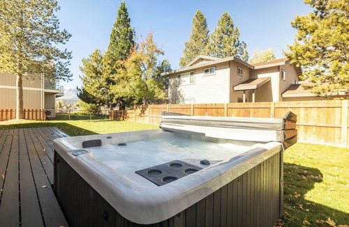 Tahoe Keys House | Beautiful Tahoe Keys Home: Family and Pet Friendly