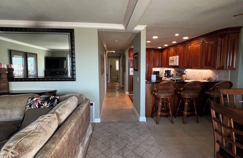 San Clemente Condo | Beautiful unobstructive, ocean views and pier. 3-bedroom condo in San Clemente