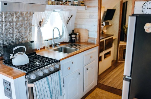 Primm House | Beautiful Vintage Airstream on a Working Ranch for a Unique Getaway in Sandy Valley, Nevada