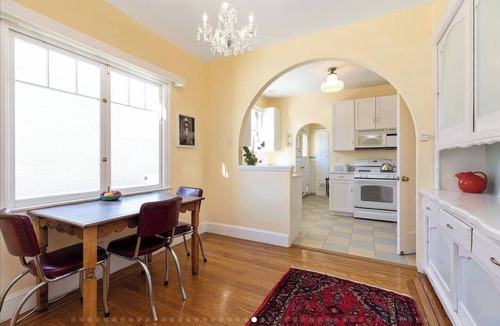 Noe Valley Apartment | Beautifully decorated 2 BD + 2 BA upstairs condo comes with everything you need including high speed wifi, garage parking, lots of sunlight and easy access to public transportation. Truly one of Noe Valley's loveliest places to stay!
