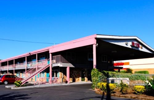 Beaverton Hotel | Beaverton Budget Inn