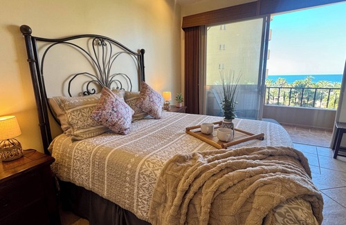 Sandy Beach Condo | BELLA SIRENA 3rd FLOOR ~ STUNNING OCEAN VIEWS ~ SPACIOUS LUXURY 2BED/2BATH!