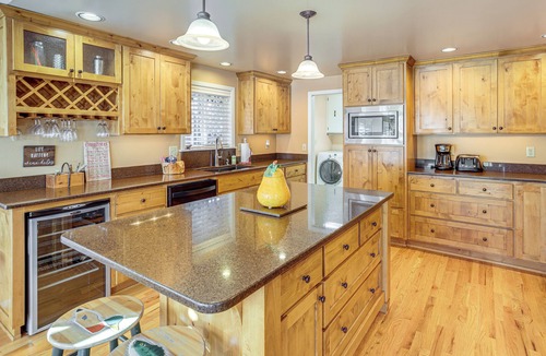 Southeast Bend House | Bend Golf & Country Club Vacation Home
