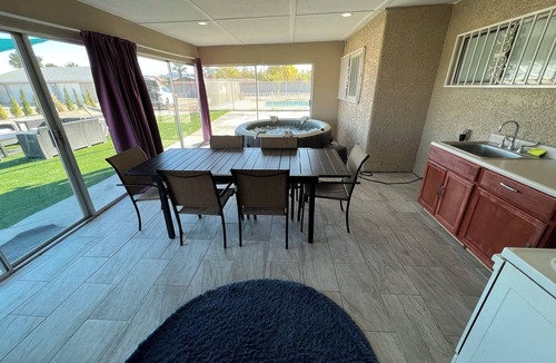 Paradise House | best house for families pool/jacuzzi/playground