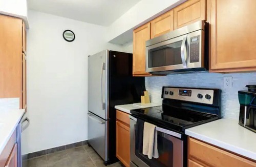 Entertainment District Condo | Best Location in Town, Heated Pool, Spa and gym!