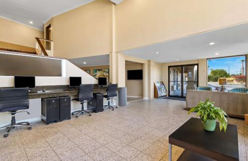 Indio Hotel | Best Western Date Tree Hotel