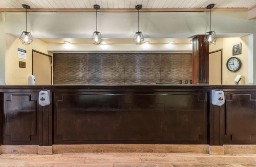 Martinez Hotel | Best Western John Muir Inn