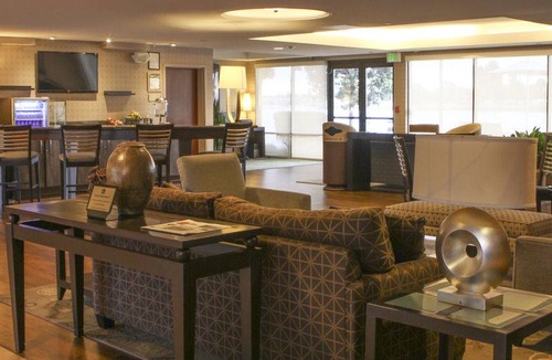 East Peralta Hotel | Best Western Plus Bayside Hotel