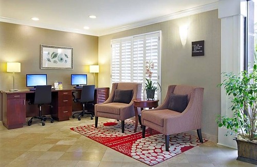 Lantern District Hotel | Best Western Plus Marina Shores Hotel