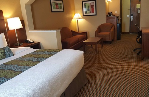 Oakland Hotel | Best Western Plus Airport Inn & Suites