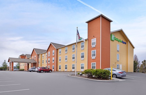 Boyd Acres Hotel | Best Western Plus Bend North