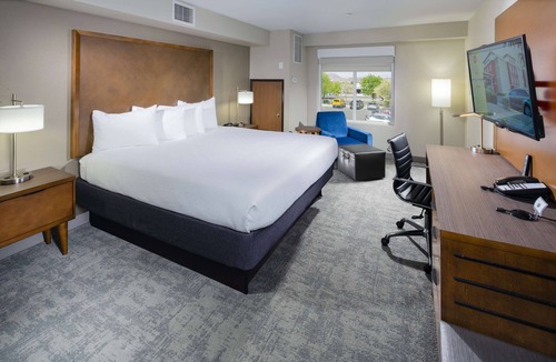 Midway Hotel | Best Western Plus Henderson Hotel