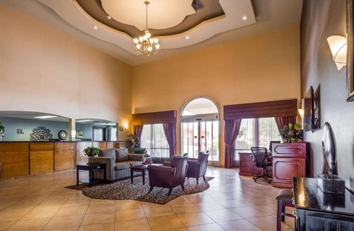 Brawley Hotel | Best Western Plus Main Street Inn