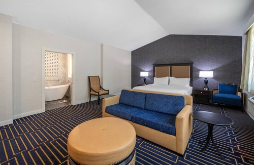 Downtown Hotel | Best Western Plus Palm Court Hotel