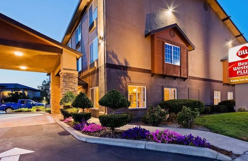 Oakdale Hotel | Best Western Plus Rama Inn & Suites